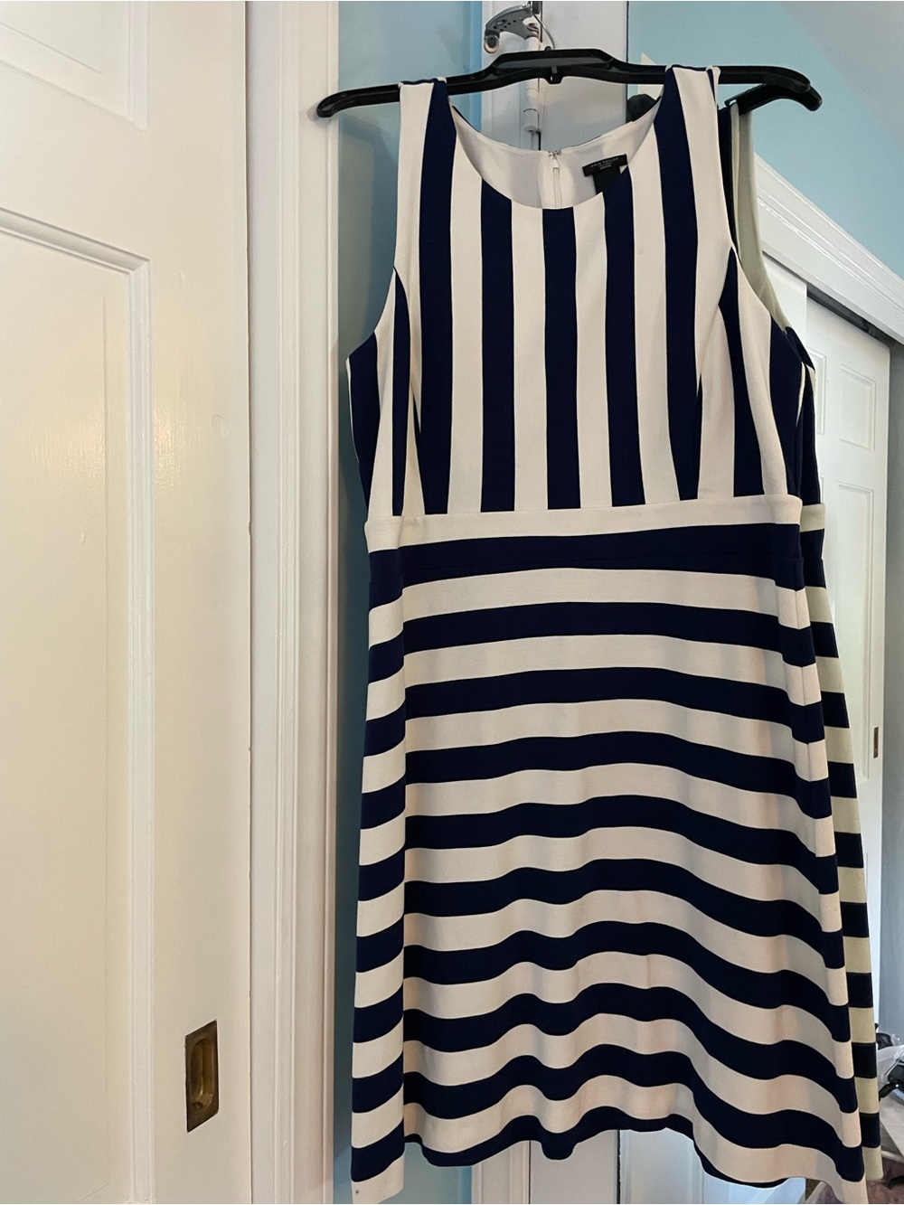 Ann Taylor Knit Off White & Navy Striped Sleeveless Dress!!